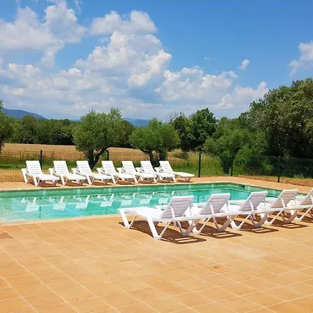 بيت خشبي Masia Grupos Con Piscina Privada-28 Pax *
